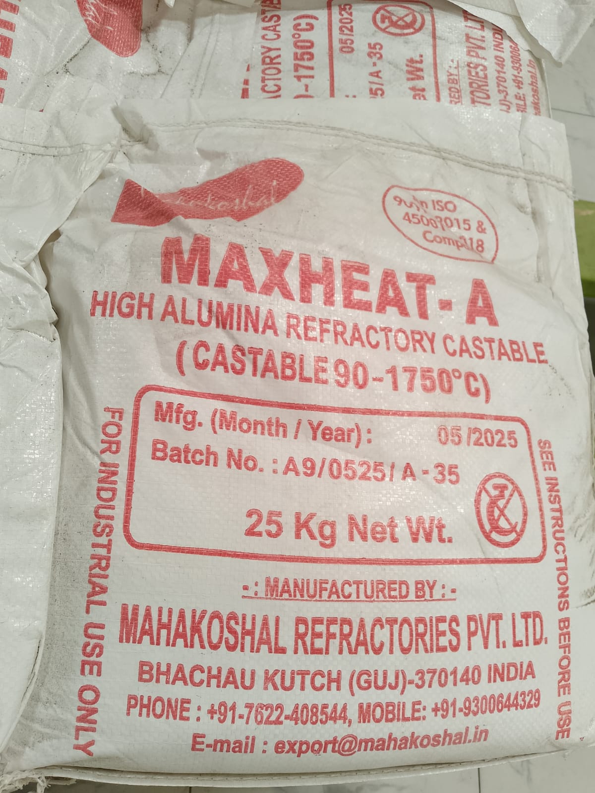 High-Temperature Refractory Castable Cement for Furnaces & Kilns (Maxheat A – 1750°C | 25kg Bag)