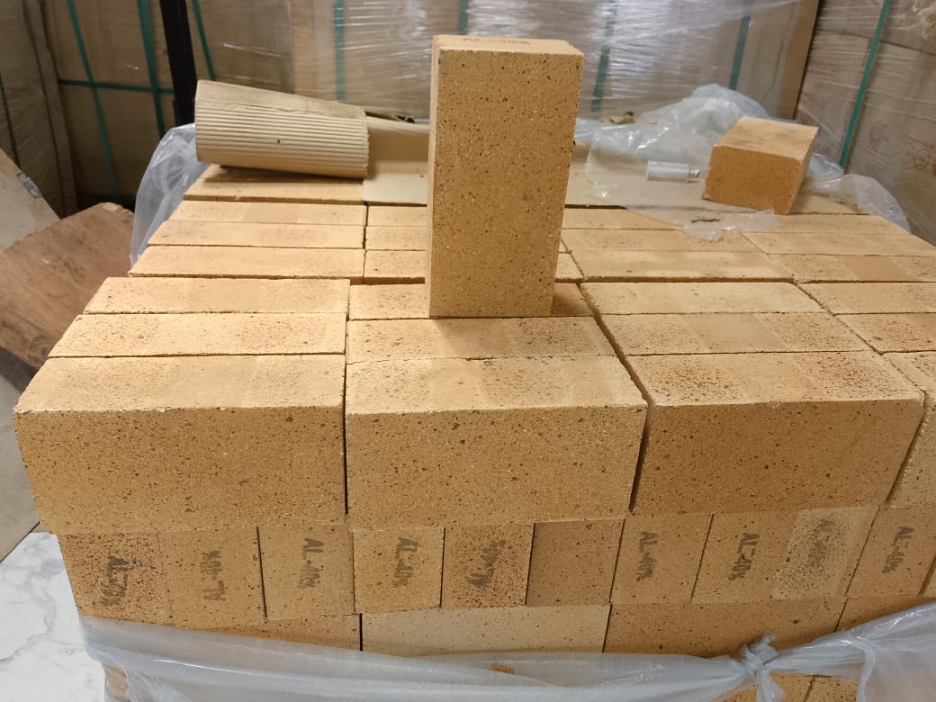 40% and 70% Alumina Firebricks